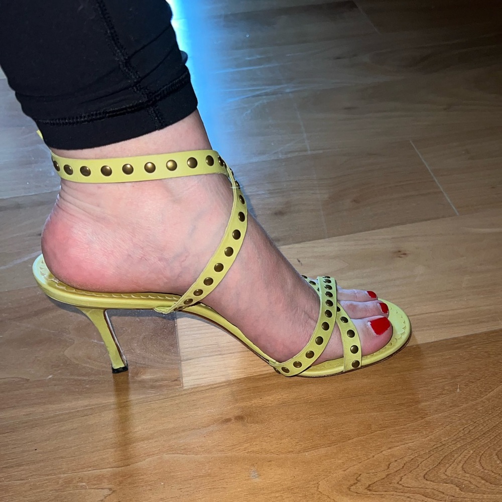 Manolo Blahnik Heels - Picture 4 of 6